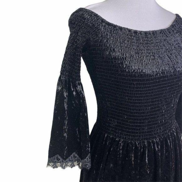 KOBI HALPERIN Dinella Velvet Off  Shoulder Dress - Picture 5 of 12